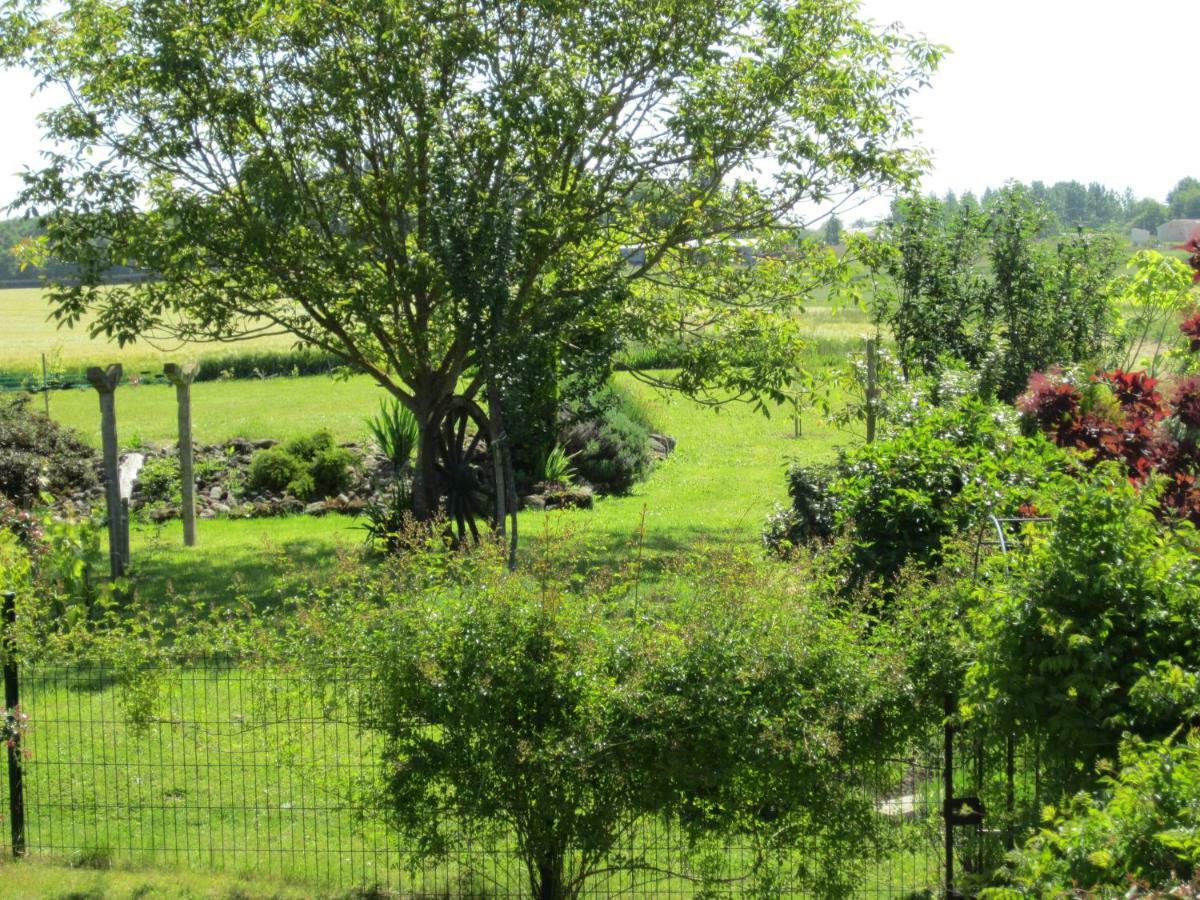 Les Gites Du Veau D'Or Ozillac Exterior foto